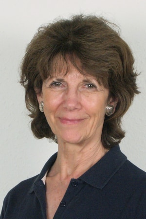 Kay Coombes MRCSLT, Direktorin ARCOS